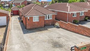 Photo 17- click for photo gallery